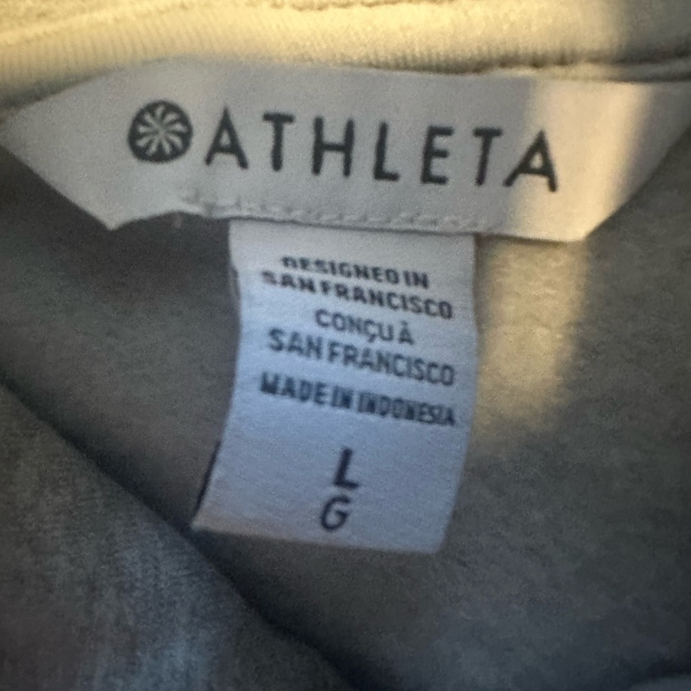 Athleta Easy Fleece 1/2 Zip Light Gray Hoodie Size Large NWT - Picture 4 of 6